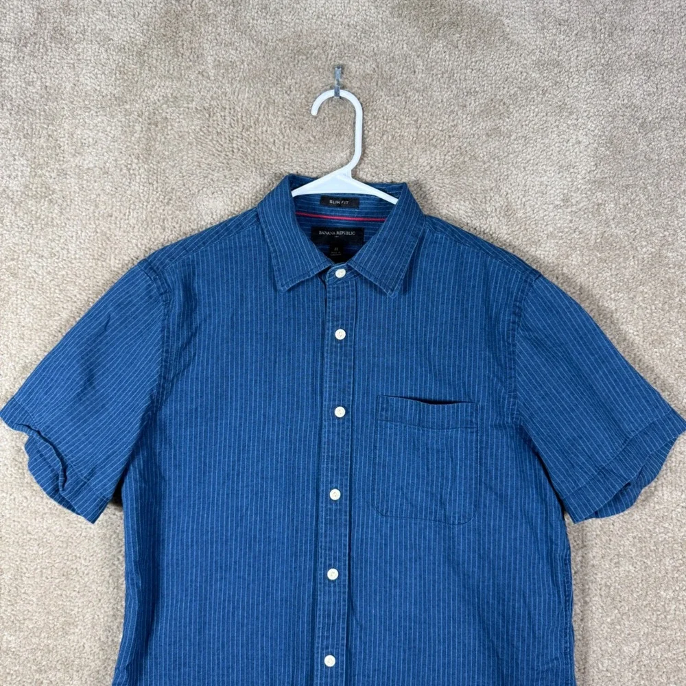 Banana Republic Button Down Shirt Mens Medium Blue Stripes Slim Fit Short Sleeve